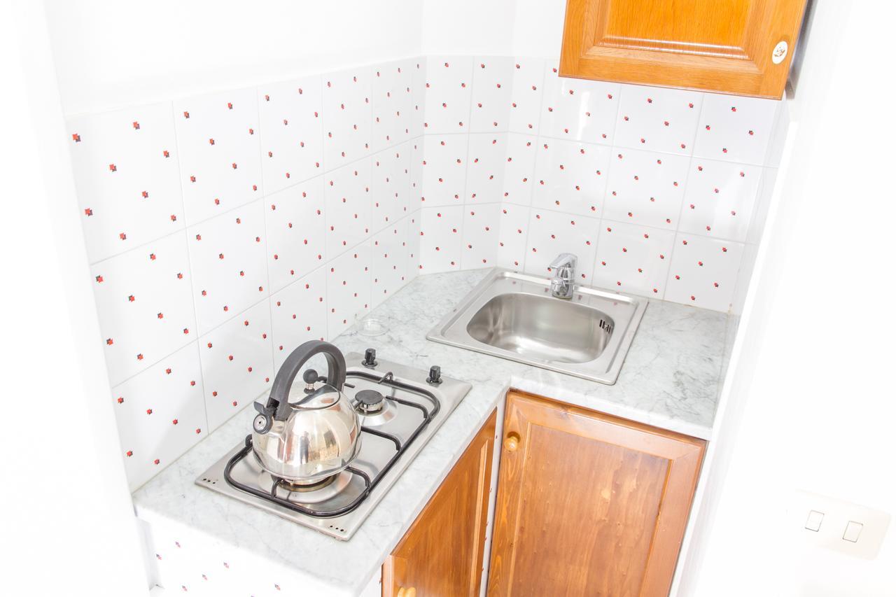 Bordonaro Mini Studio Apartment Cefalu Luaran gambar